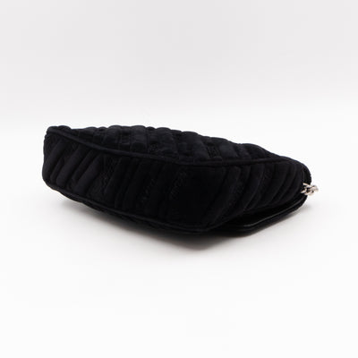 BB Chain Round Shoulder Bag Black Quilted Velvet