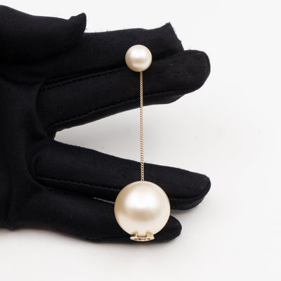 Big Pearl Drop Earrings Light Gold