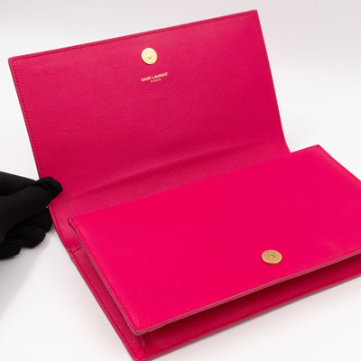 Classic Kate Clutch Pink Grained Leather