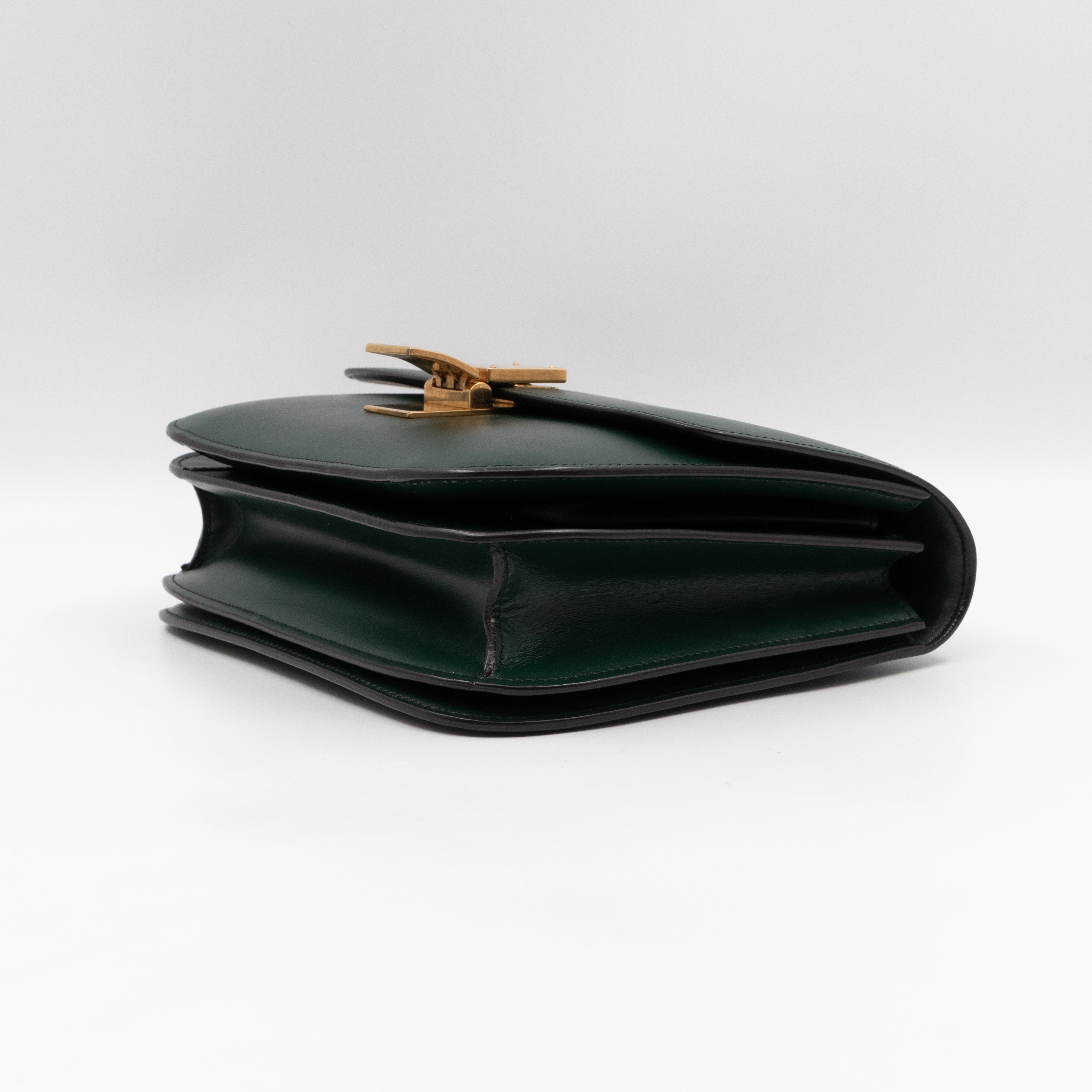 Classic Box Medium Green Leather