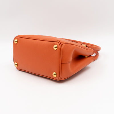 Galleria Micro Double Zip Orange Saffiano