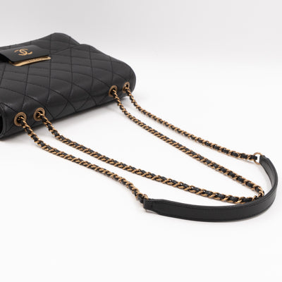 CC Beauty Lock Flap Bag Black Leather