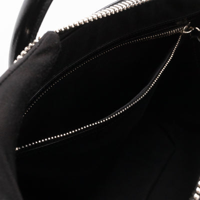 Antigona Medium Black Smooth Leather