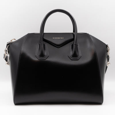 Antigona Medium Black Smooth Leather