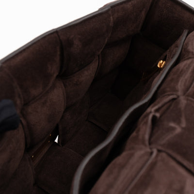 Chain Cassette Bag Brown Suede & Gold