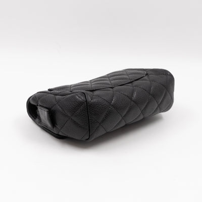 Small Flap Cosmetic Case Quilted Caviar Black