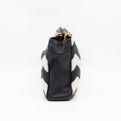 GG Medium Marmont Matelasse Tote Bag Black & White Leather
