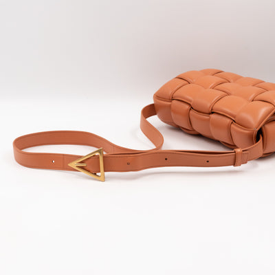 Classic Padded Cassette Clay Intrecciato Leather