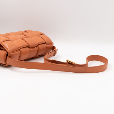 Classic Padded Cassette Clay Intrecciato Leather