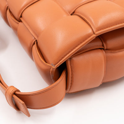 Classic Padded Cassette Clay Intrecciato Leather