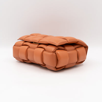 Classic Padded Cassette Clay Intrecciato Leather