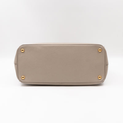 Galleria Large Double Zip Grey Taupe Saffiano Leather
