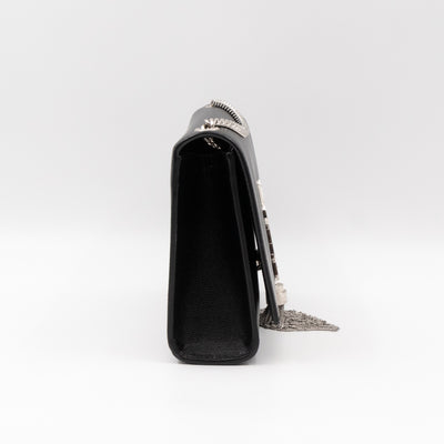 Kate Medium Tassel Black Grained Leather Silver