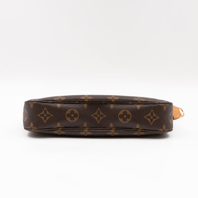 Pochette Accessoires Monogram