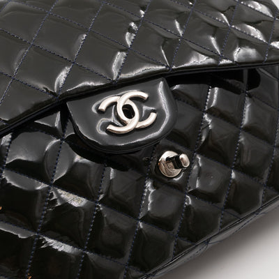 Classic Single Flap Jumbo Navy Blue Patent Leather