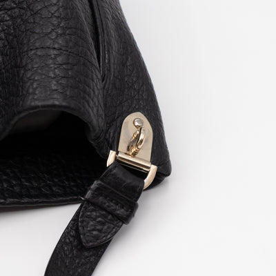 Evelina Hobo Black Leather