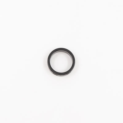 Icon Thin Band White Gold Black