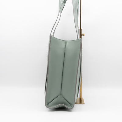 Woody Tote Medium Light Green