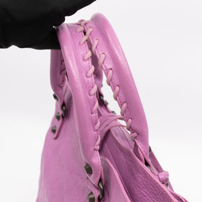 Classic Velo Giant Pink Leather