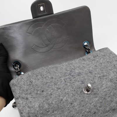 Edelweiss Flower Flap Bag Grey Glazed Calfskin & Felt