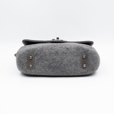 Edelweiss Flower Flap Bag Grey Glazed Calfskin & Felt