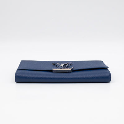 Capucines Wallet Blue Taurillon Leather