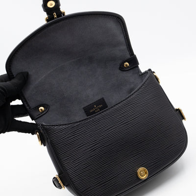 Saumur BB Black Epi Leather