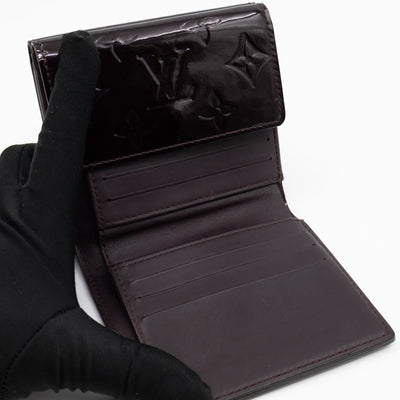 Elise Wallet Vernis Amarante