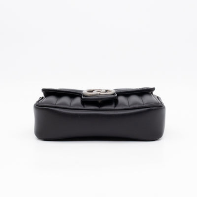 GG Marmont Flap Matelassé Super Mini Black Leather