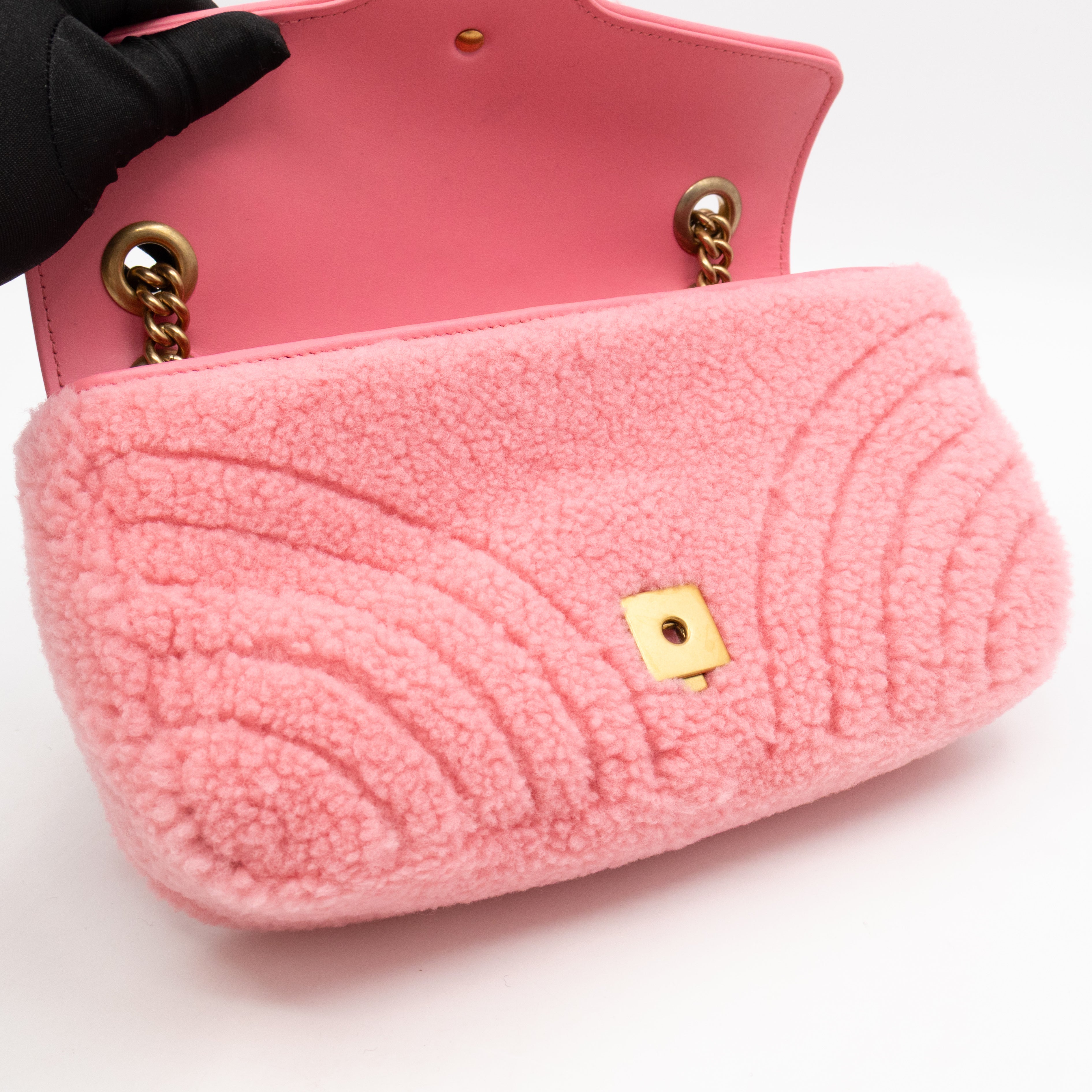 GG Marmont Medium Flap Bag Pink Shearling