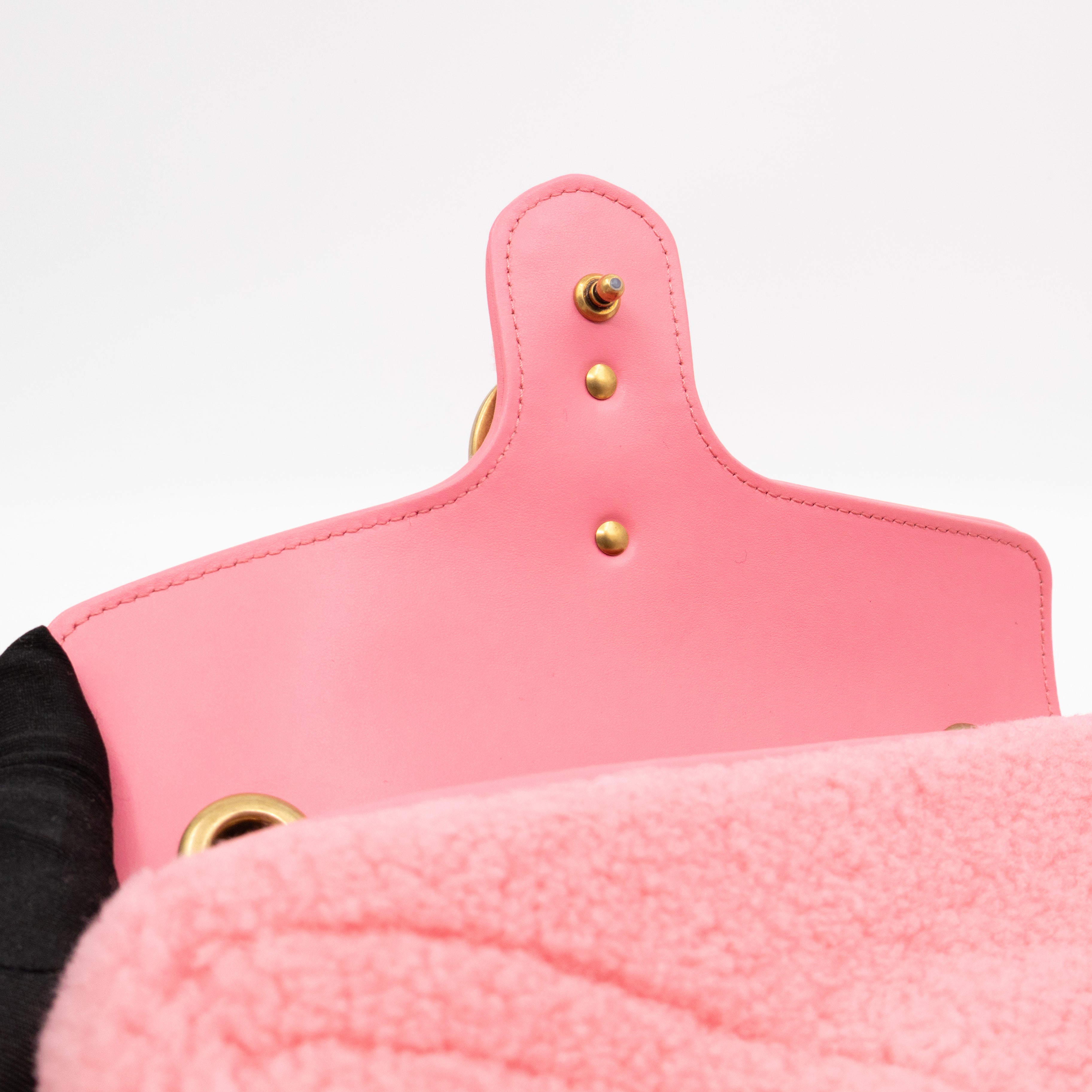 GG Marmont Medium Flap Bag Pink Shearling
