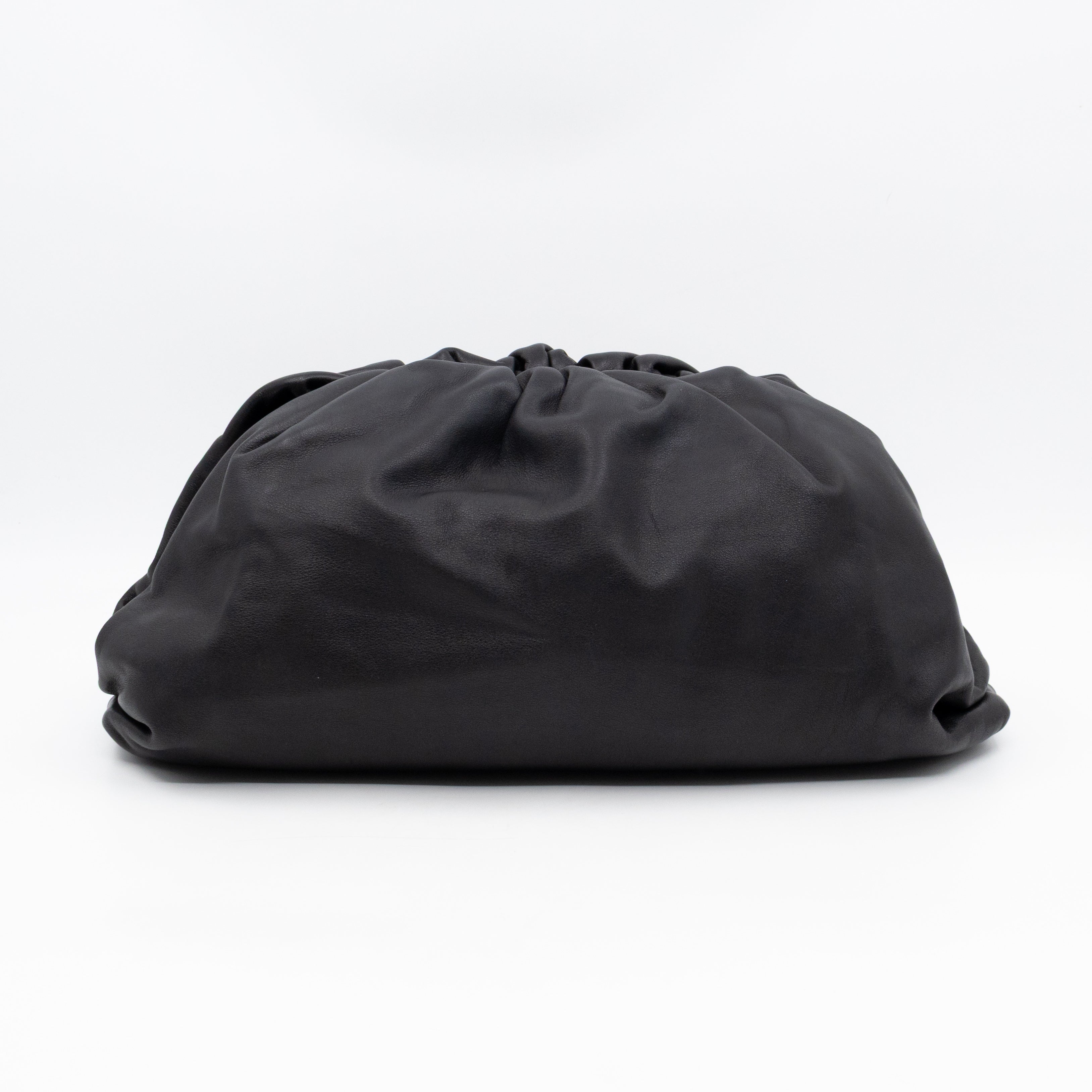 The Pouch Smooth Black Leather