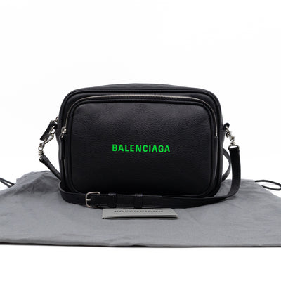 Everyday Crossbody Bag Black Leather