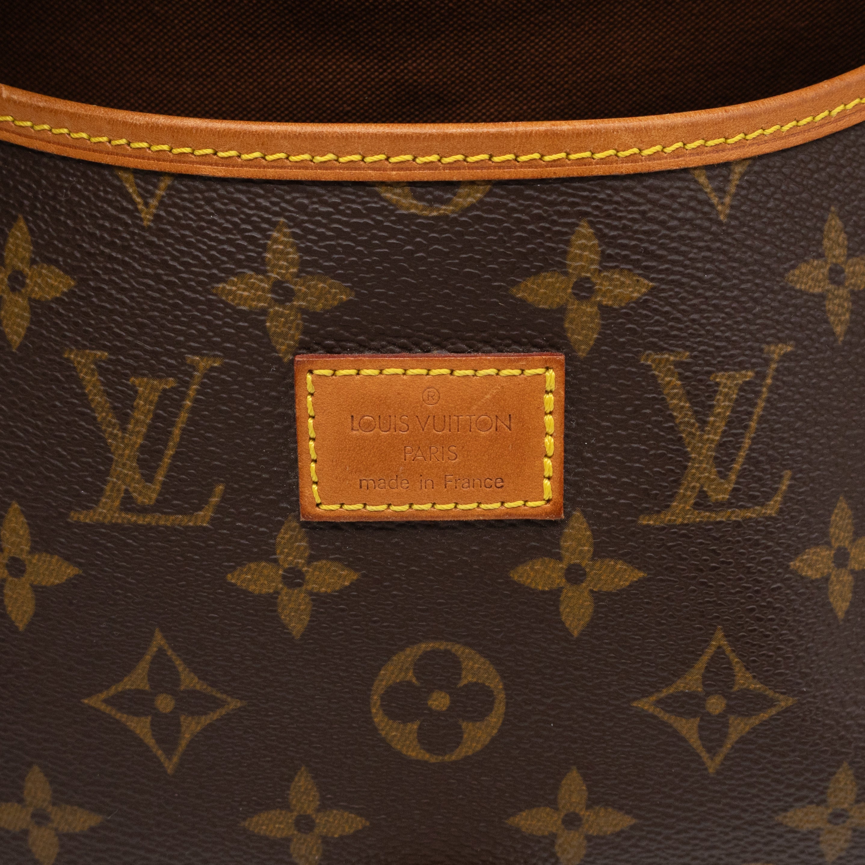 Saumur 35 GM Monogram