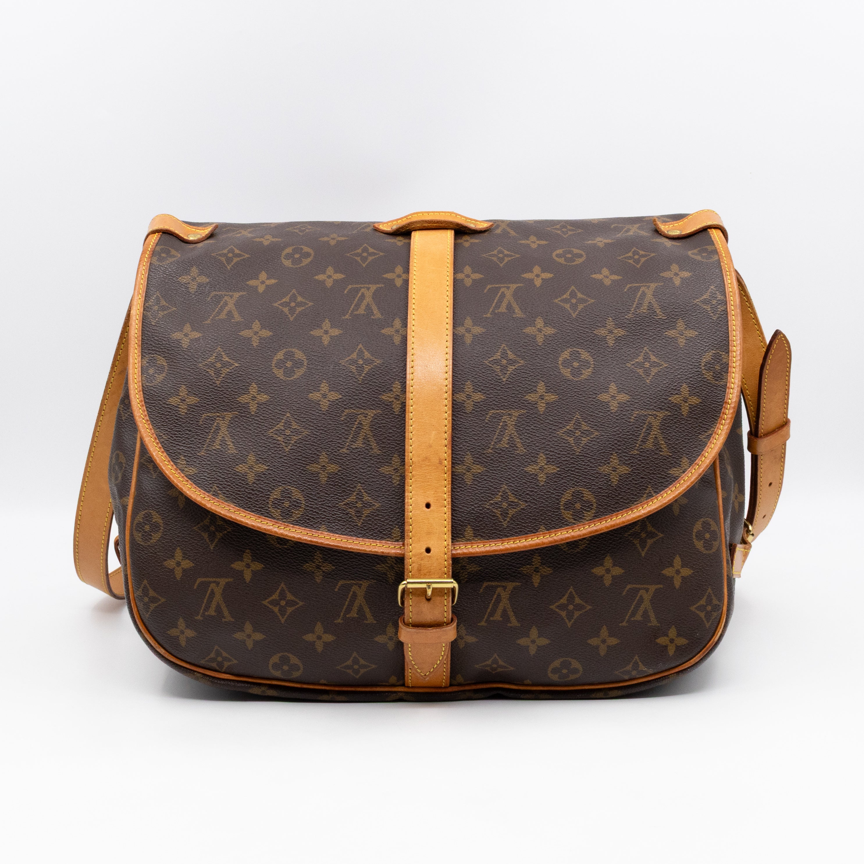 Saumur 35 GM Monogram
