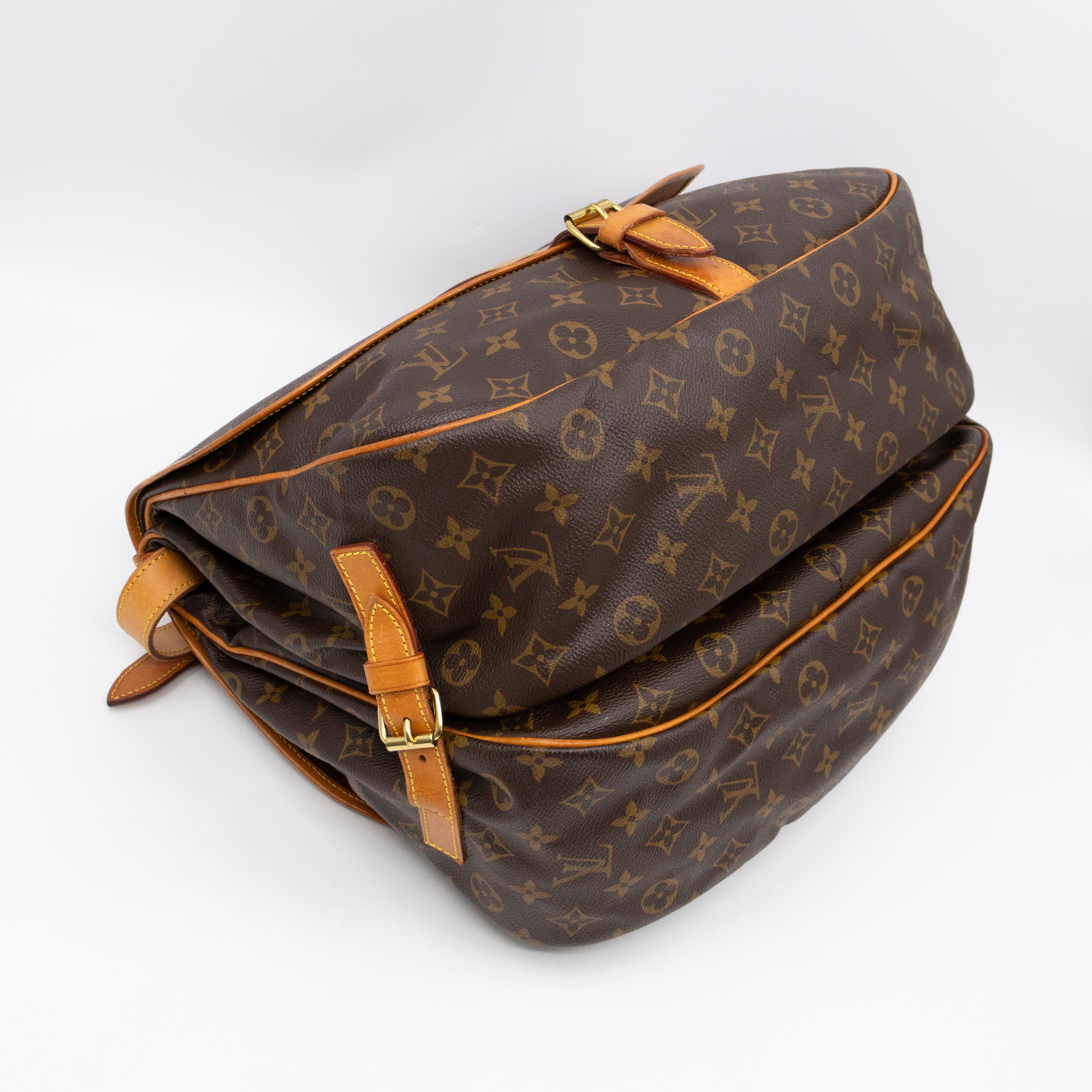 Saumur 35 GM Monogram