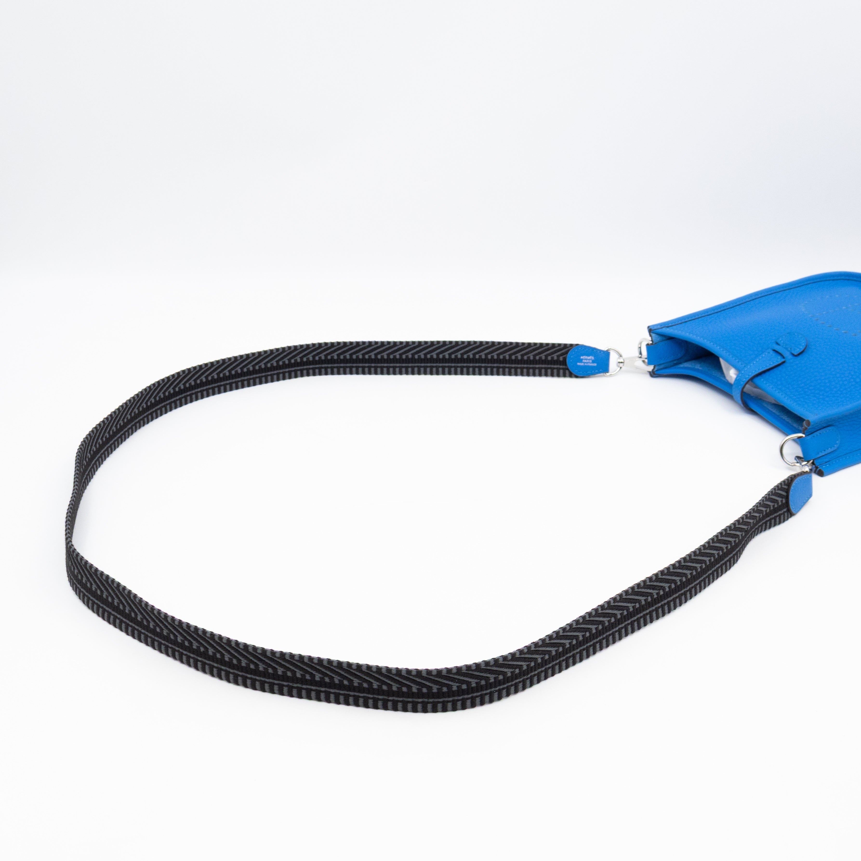 Evelyne 16 Mini Bleu Hydra Leather
