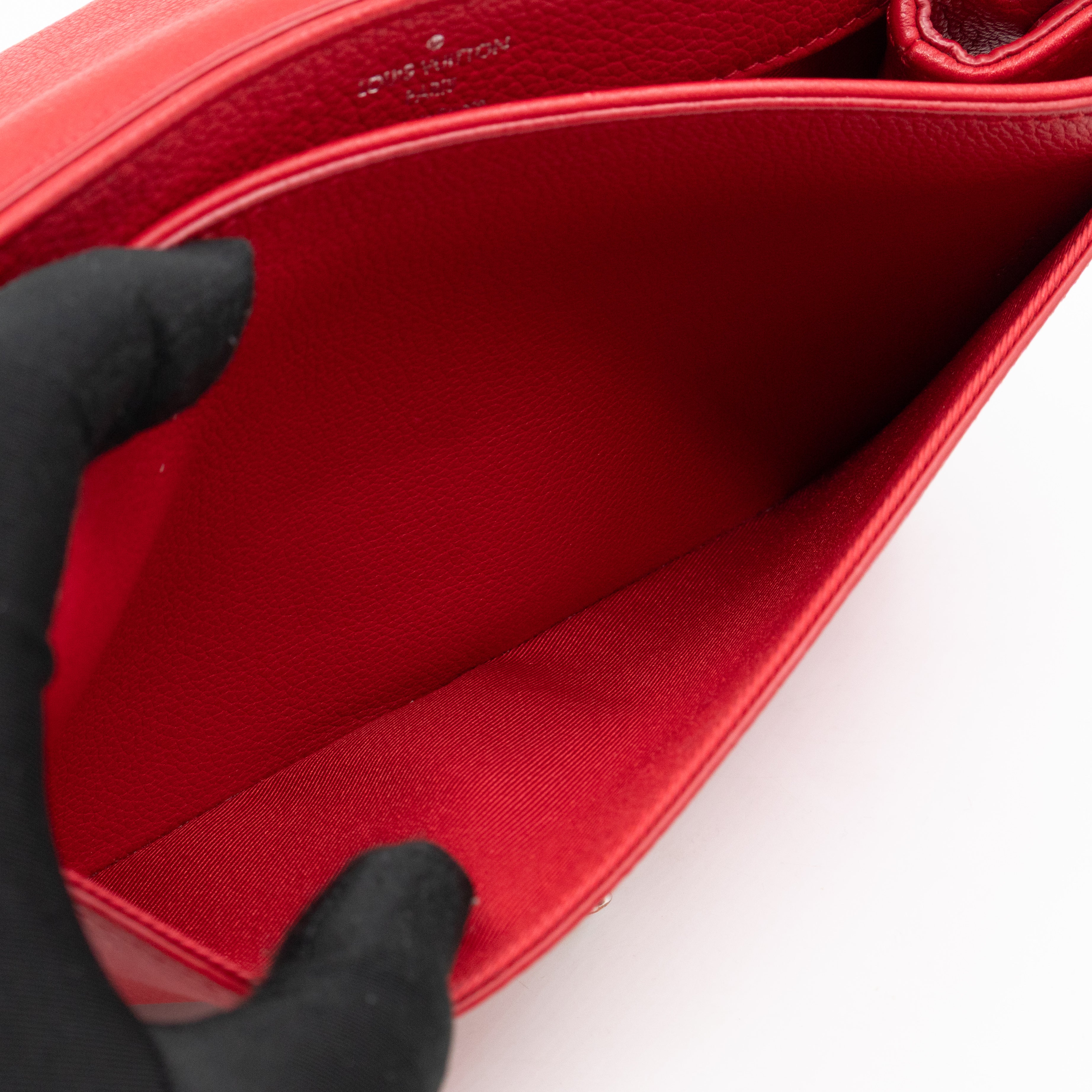 LockMe II BB Red Leather