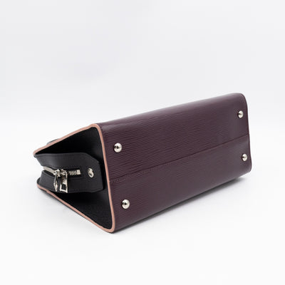 Vaneau MM Violet Epi Leather