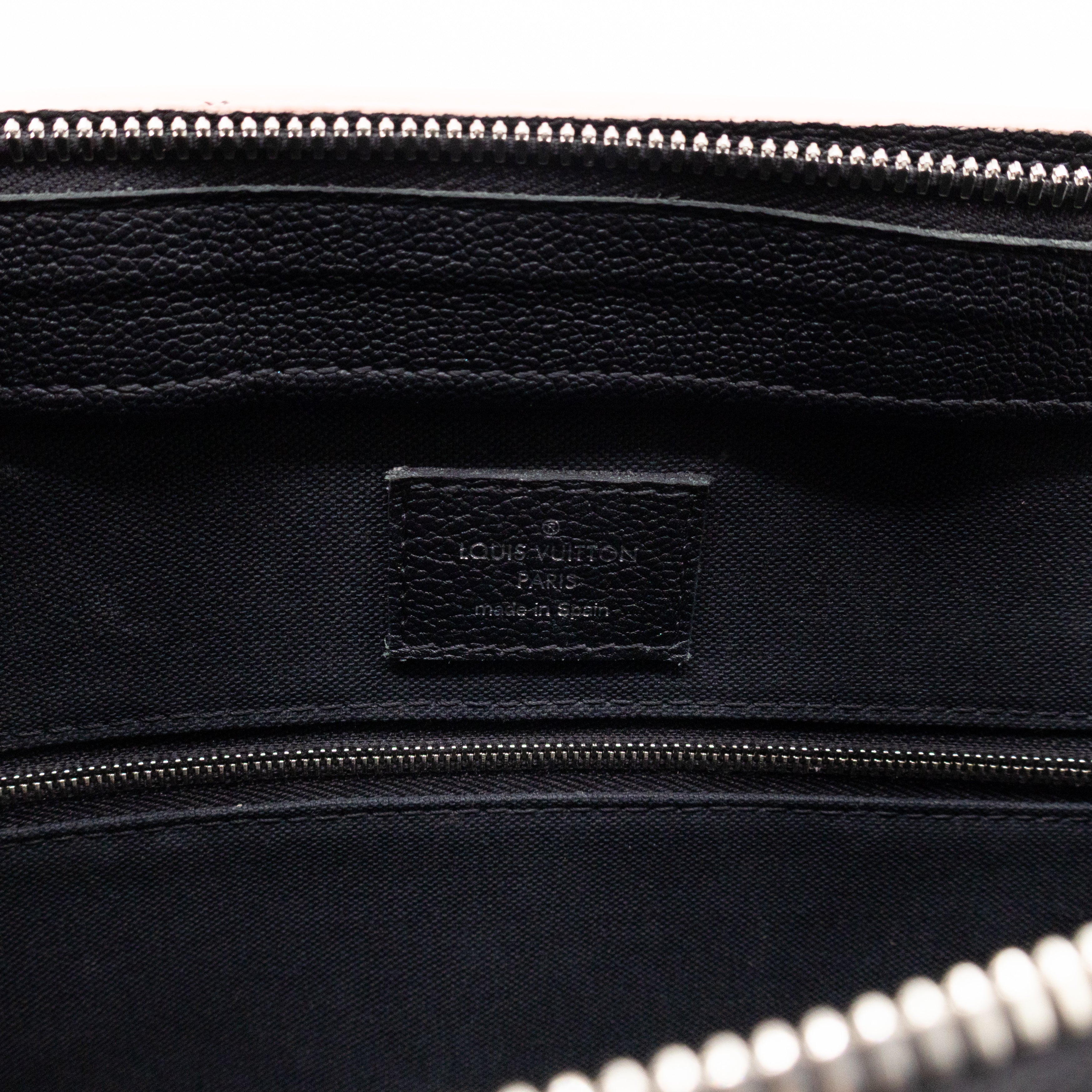 Vaneau MM Violet Epi Leather
