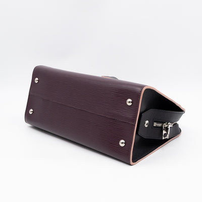 Vaneau MM Violet Epi Leather