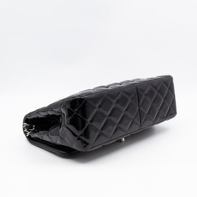 Classic Double Flap Jumbo Black Patent Leather