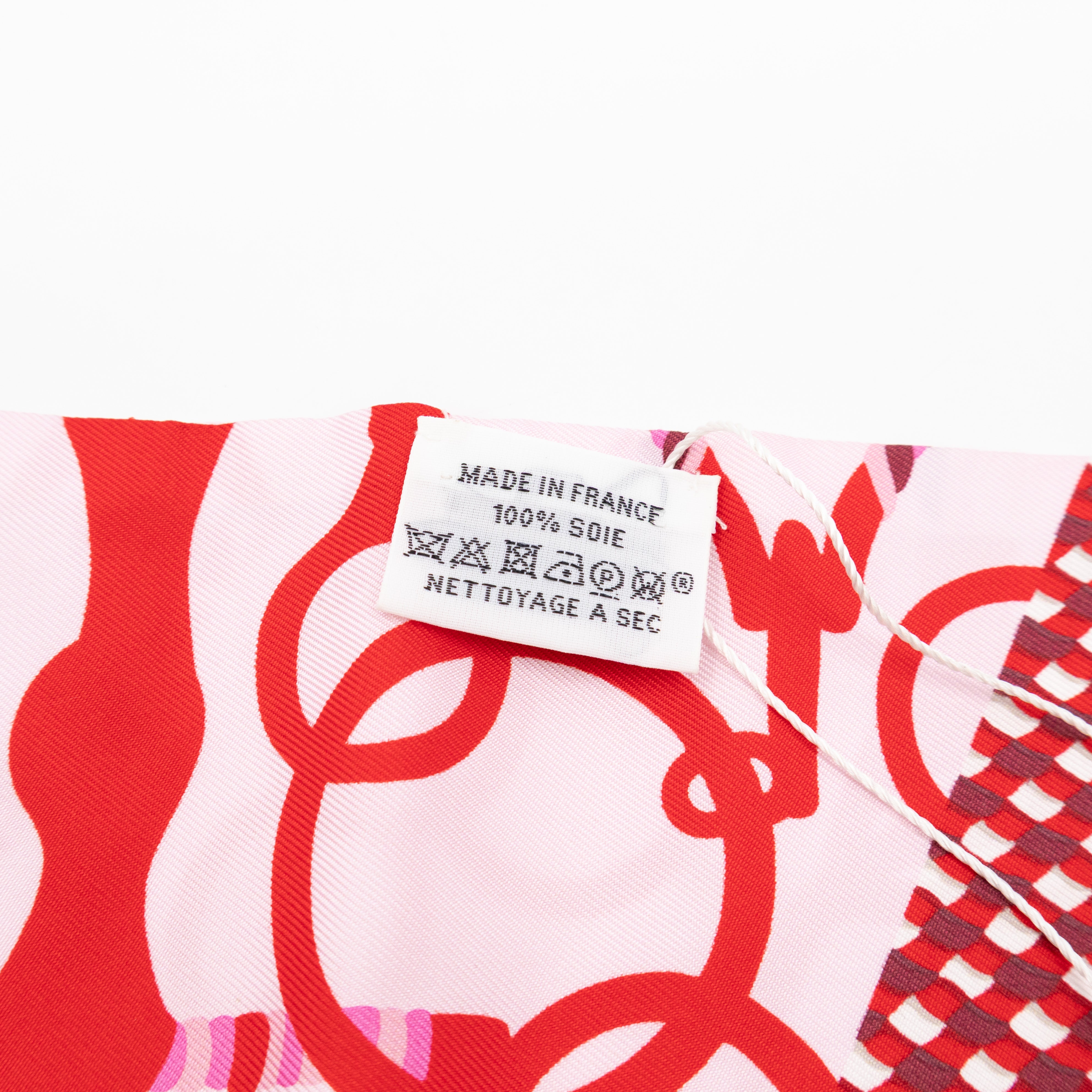 Maxi Twilly Scarf Cut 'Mors Et Tresses' Rose Rouge