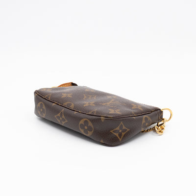 Mini Pochette Accessoires Monogram Trunks & Bags