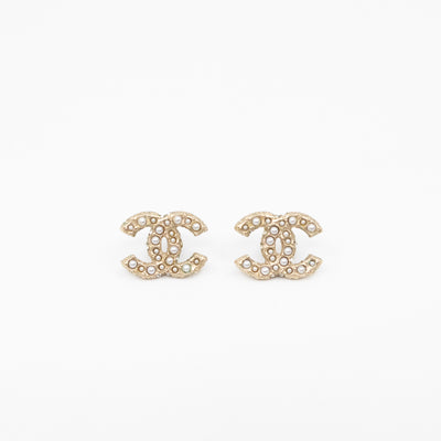 CC Pearls Earrings Gold