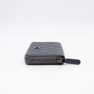 Medium Zipped Wallet Grey Metallic Leather