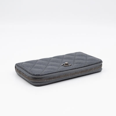 Medium Zipped Wallet Grey Metallic Leather