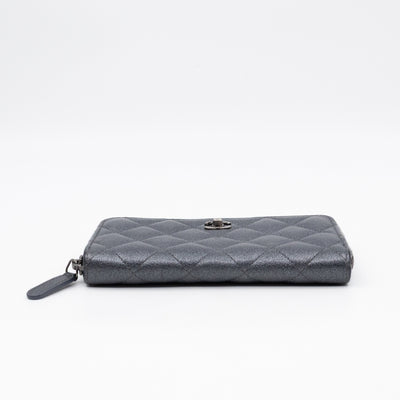 Medium Zipped Wallet Grey Metallic Leather
