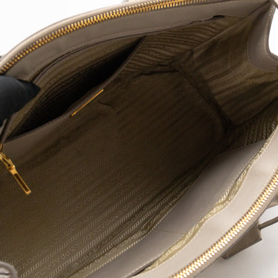 Galleria Large Double Zip Grey Taupe Saffiano Leather