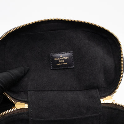 Vanity PM Monogram Reverse